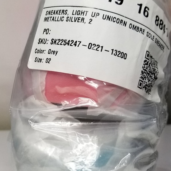 Big Girls Light Up Ombre Unicorn Sneakers Size 2 Silver Brand New - Picture 9 of 10